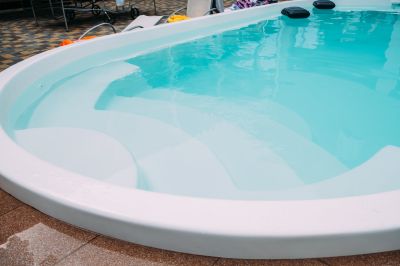 Resurfacing Pool Decks